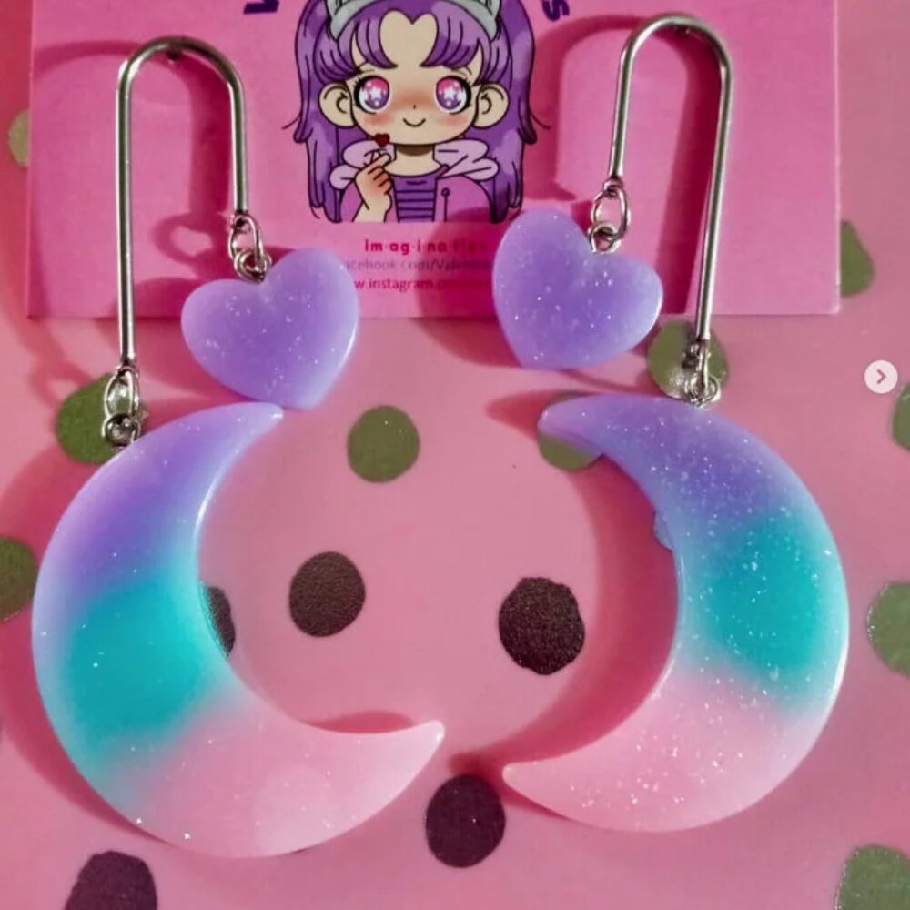 Moon light's shine pink, blue purple Kawaii resin earrings